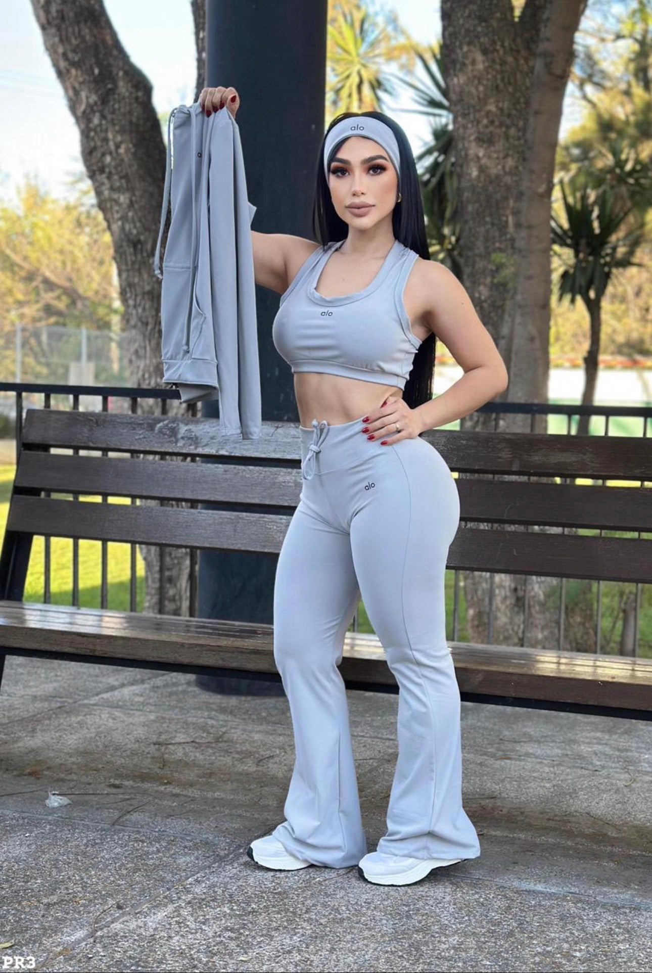 CONJUNTO DE 4 PIEZAS